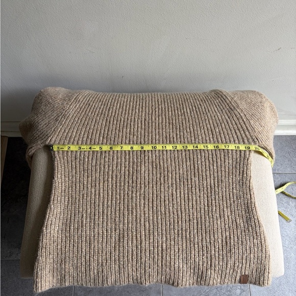 HOLEBROOK Tove Rollneck Sweater Sand Size Medium - Picture 10 of 10